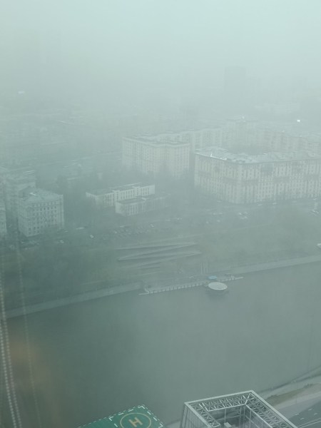 Погода в Москве переменчива