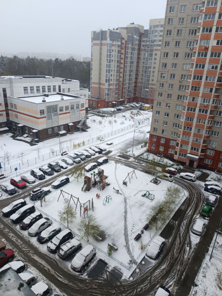 Снег накануне мая