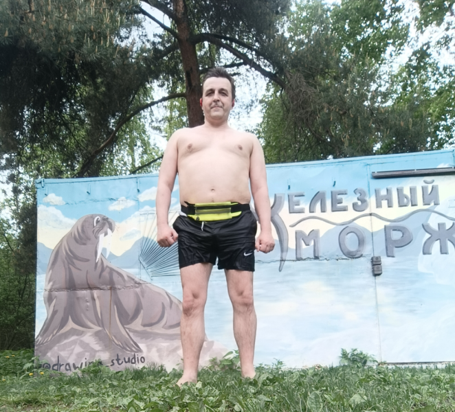 Открыл купальный сезон 2026