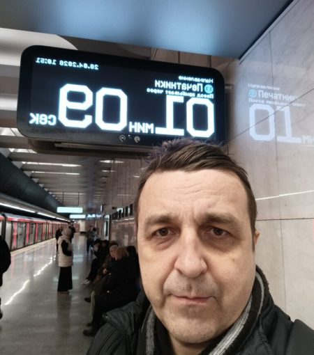 В метро 28 апреля 2026