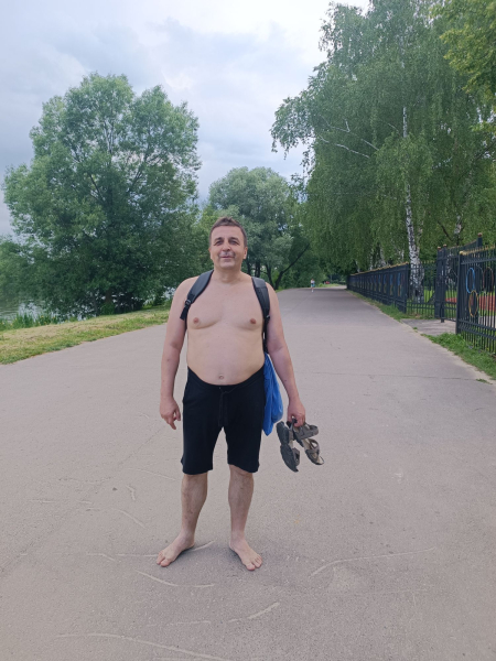 Искупался, пока не спала жара