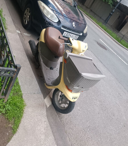 Мопед не мой