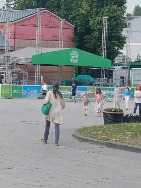 В саду Эрмитаж 12 июня 2026