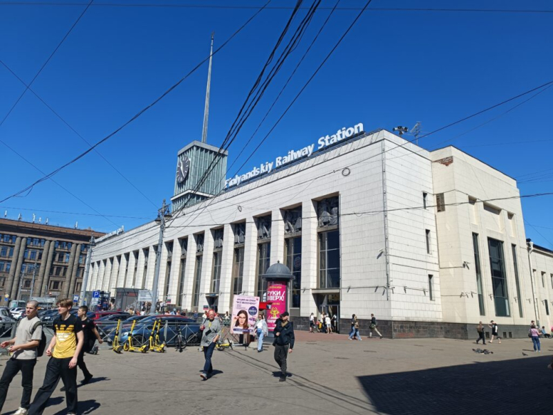 Купили билеты до Орешка и пошли гулять у вокзала 20 июня 2026
