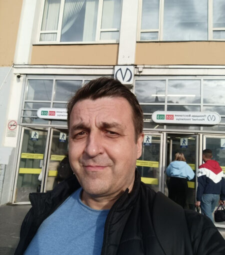 Ныряю в питерское метро 18 июня 2026