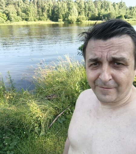 Отдыхаю сутками
