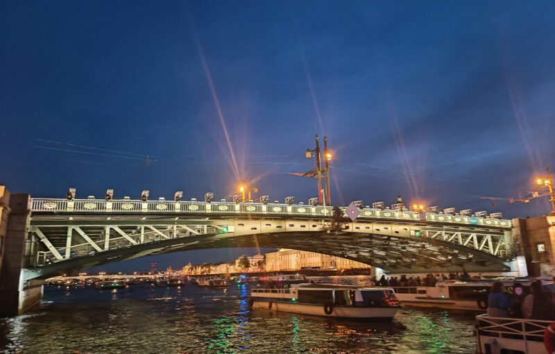 Развели мосты 23 июня 2026 01:10-01:20