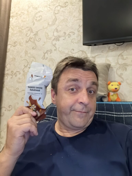 Позавтракал в 18:30